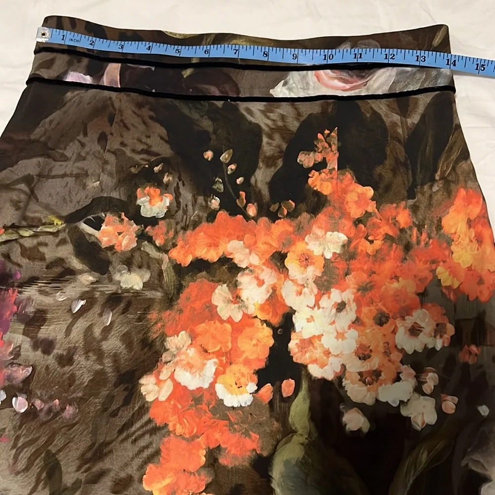 ROBERTO CAVALLI skirt, size 8 - Picture 6 of 12